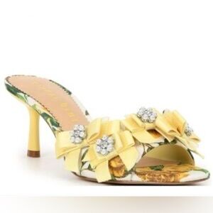 NWOB Gianni Bini Mini heels